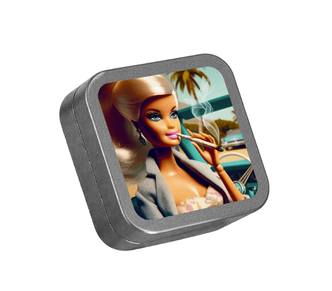 Vierkante aluminium grinder Blonde Print zilver 53mm - 2-delig met magneetsluiting