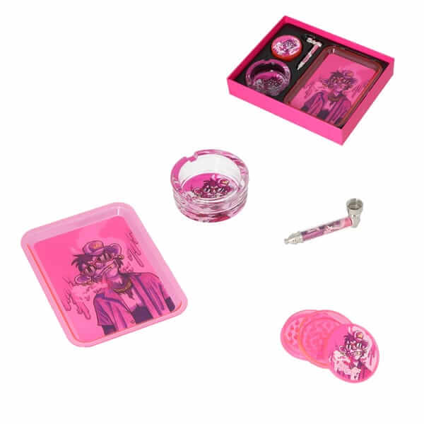 Roze Monkey King Giftset met small rolling tray, glazen asbak, 3-delige plastic grinder en metalen wietpijpje in luxe geschenkdoos.