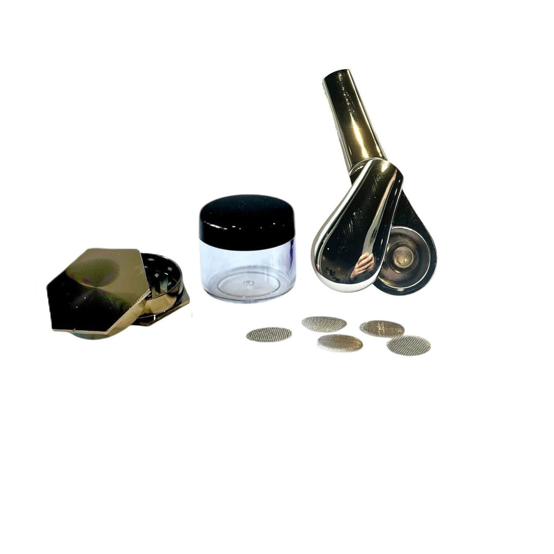 Zilver Smoke Pakket – Luxe Rookpijp

"Zilver smoke pakket met luxe zilveren rookpijp, voorraadpotje van 20 ml, hexagon grinder in zilver en 5 gaasjes voor optimaal gebruiksgemak."